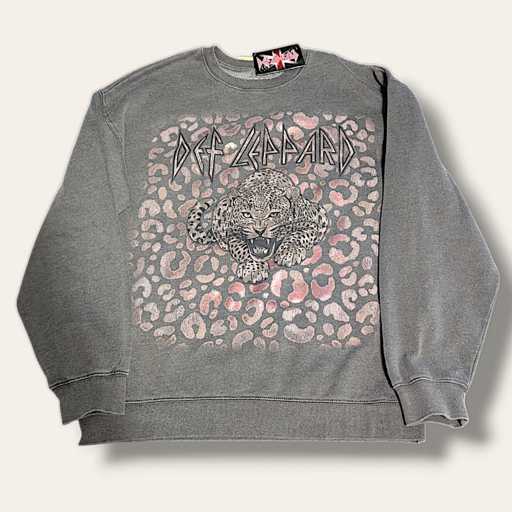 Def Leppard Graphic Pullover (small)